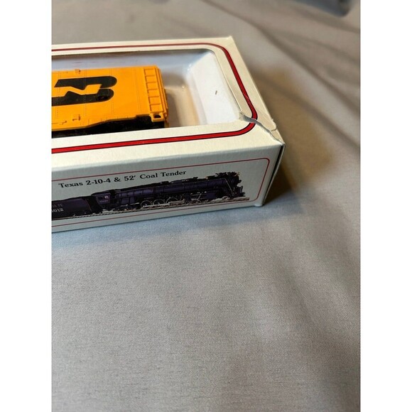 Bachman EMD F9 Diesel Train Car HO Scale - Picture 10 of 10